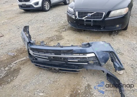 2018 Toyota Highlander Xle z USA, uszkodzony, nr VIN 5TDJZRFH2JS860847